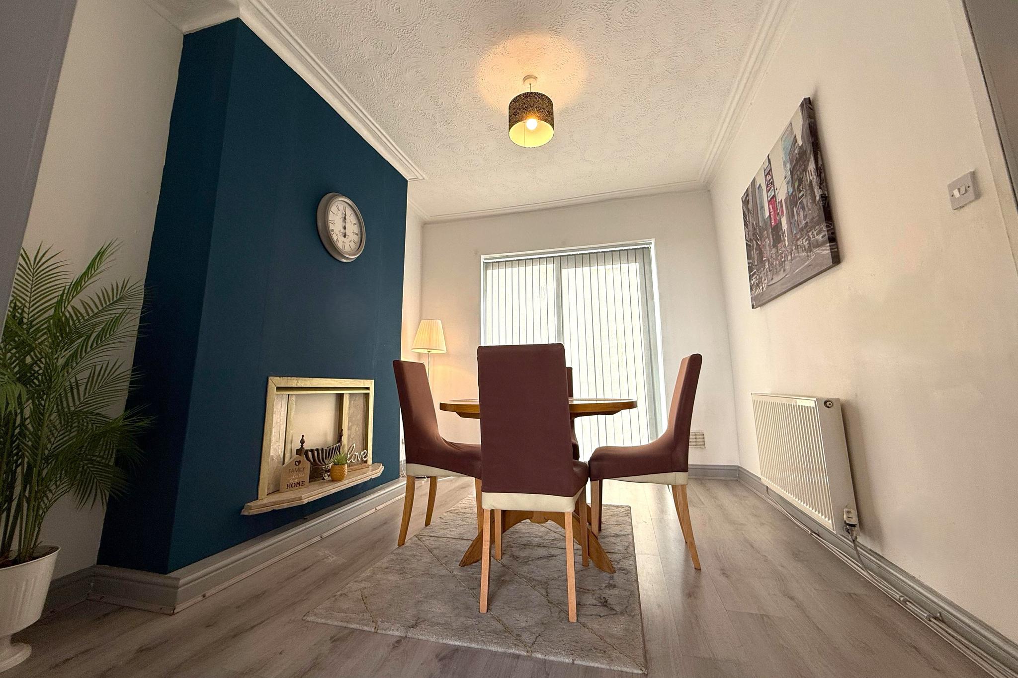 Fairburn House4
